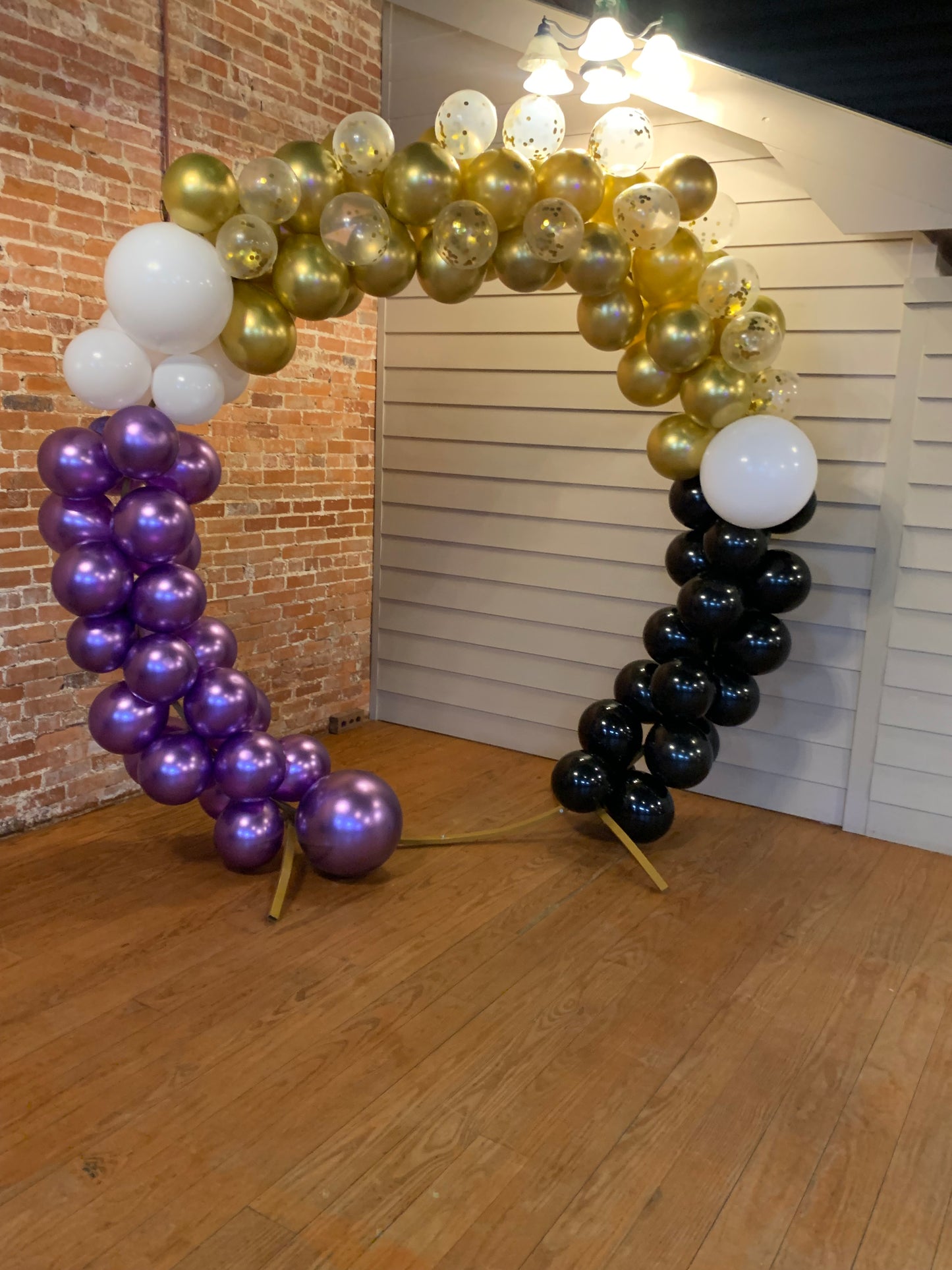Heavy Duty Gold Metal Round Photo Backdrop Stand